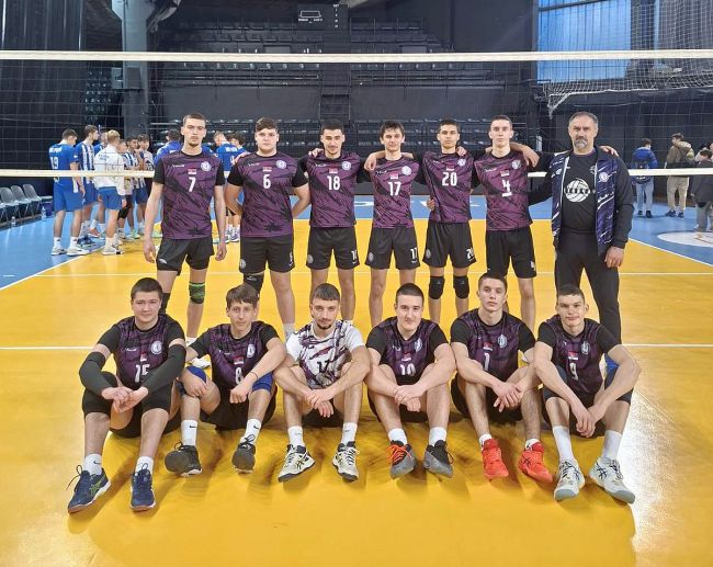 aaaJuniori Tehničara na utakmici u Subotici